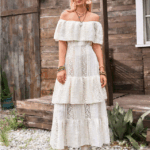 波西漫旅｜露肩蕾絲荷葉邊洋裝／上衣